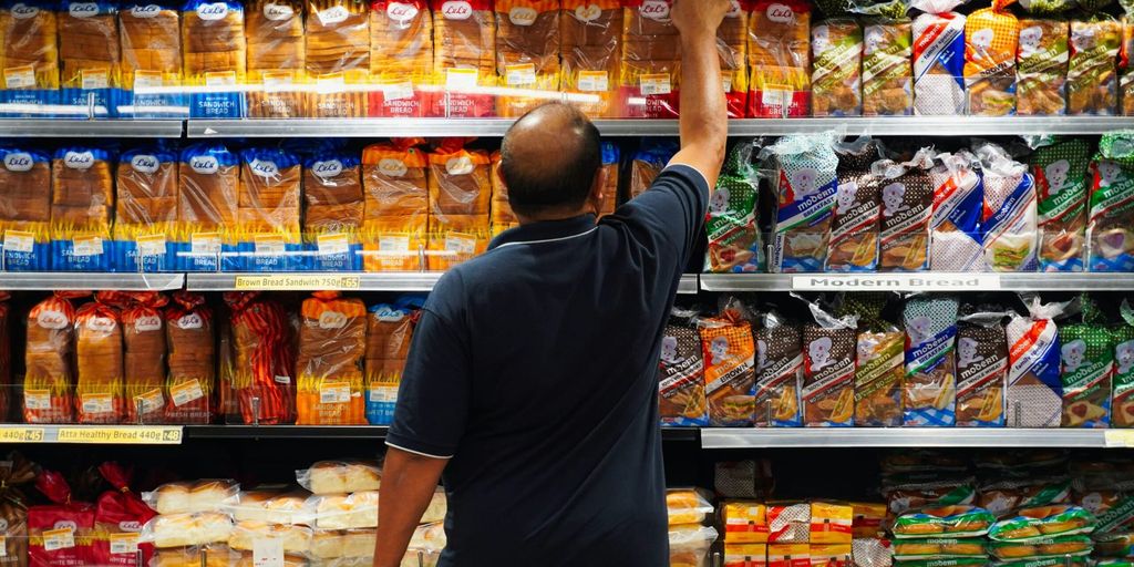 Wholesale Inflation Eases, Spurs Speculation on Impending Fed Rate Cut