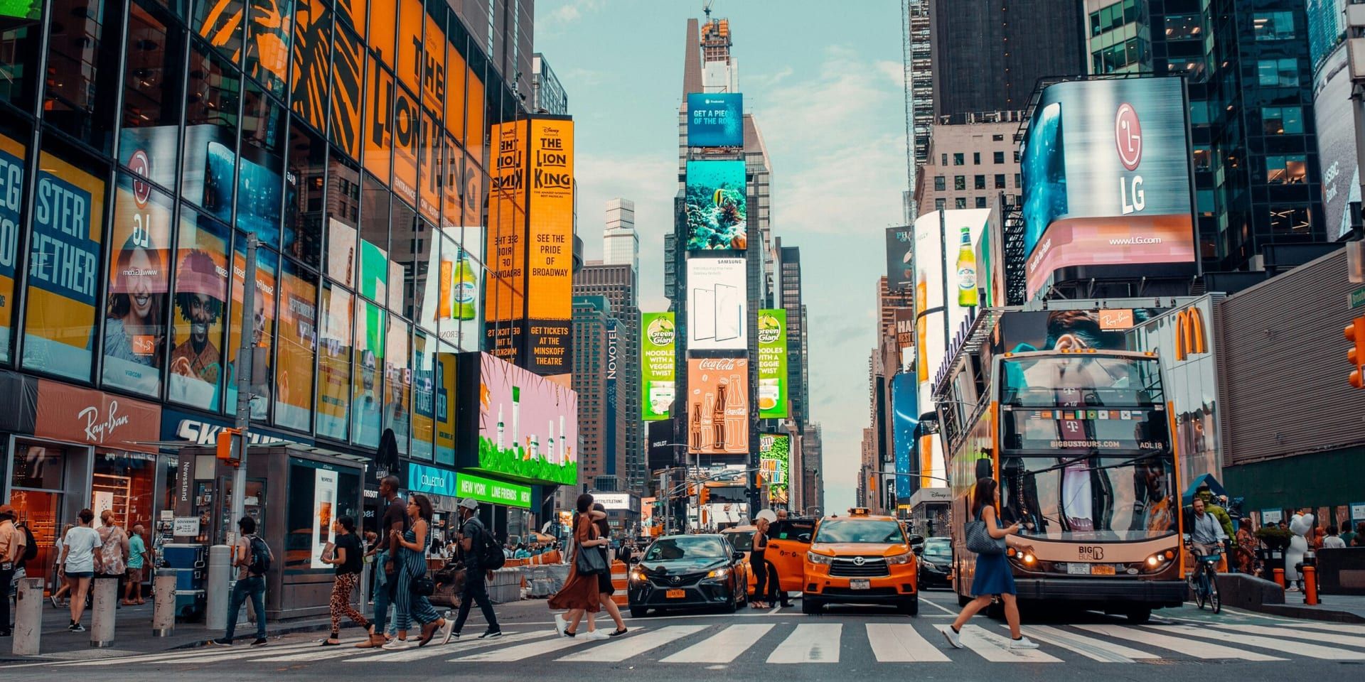 Broadway and Holiday Events Draw Crowds in New York City