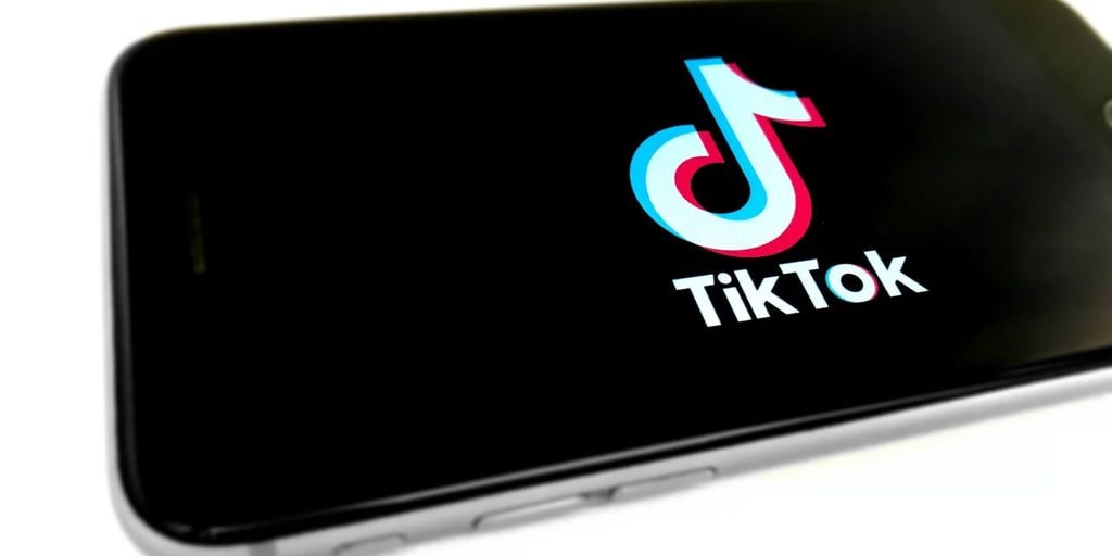 Trump Administration Faces Scrutiny Over TikTok Deadline Extension