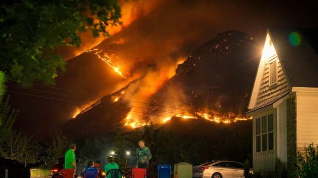 Hawaii Faces Historic Wildfire Crisis as Federal Aid and Climate Action Intensify